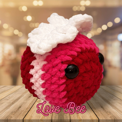 Love Bee Plushie