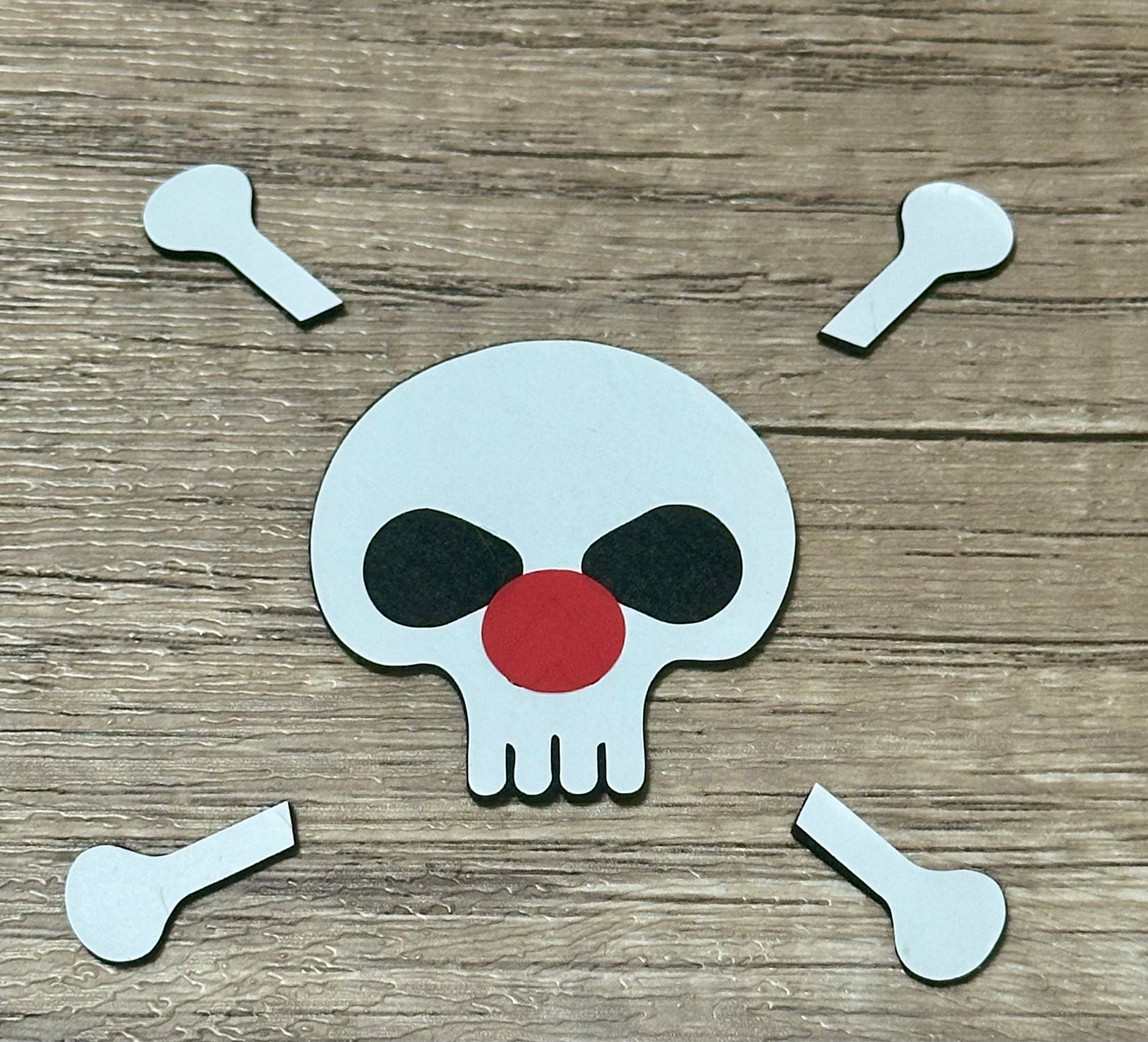 Character-inspired felt face for handmade plush