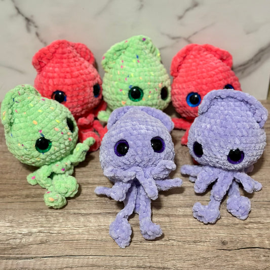 Squid Plushie - Arizonado Designs